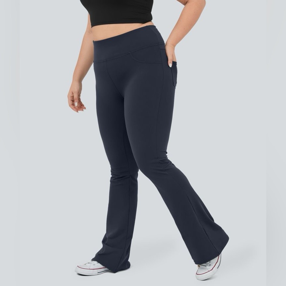 Halara High Waisted Back Pocket Flare Yoga Plus Size Leggings
